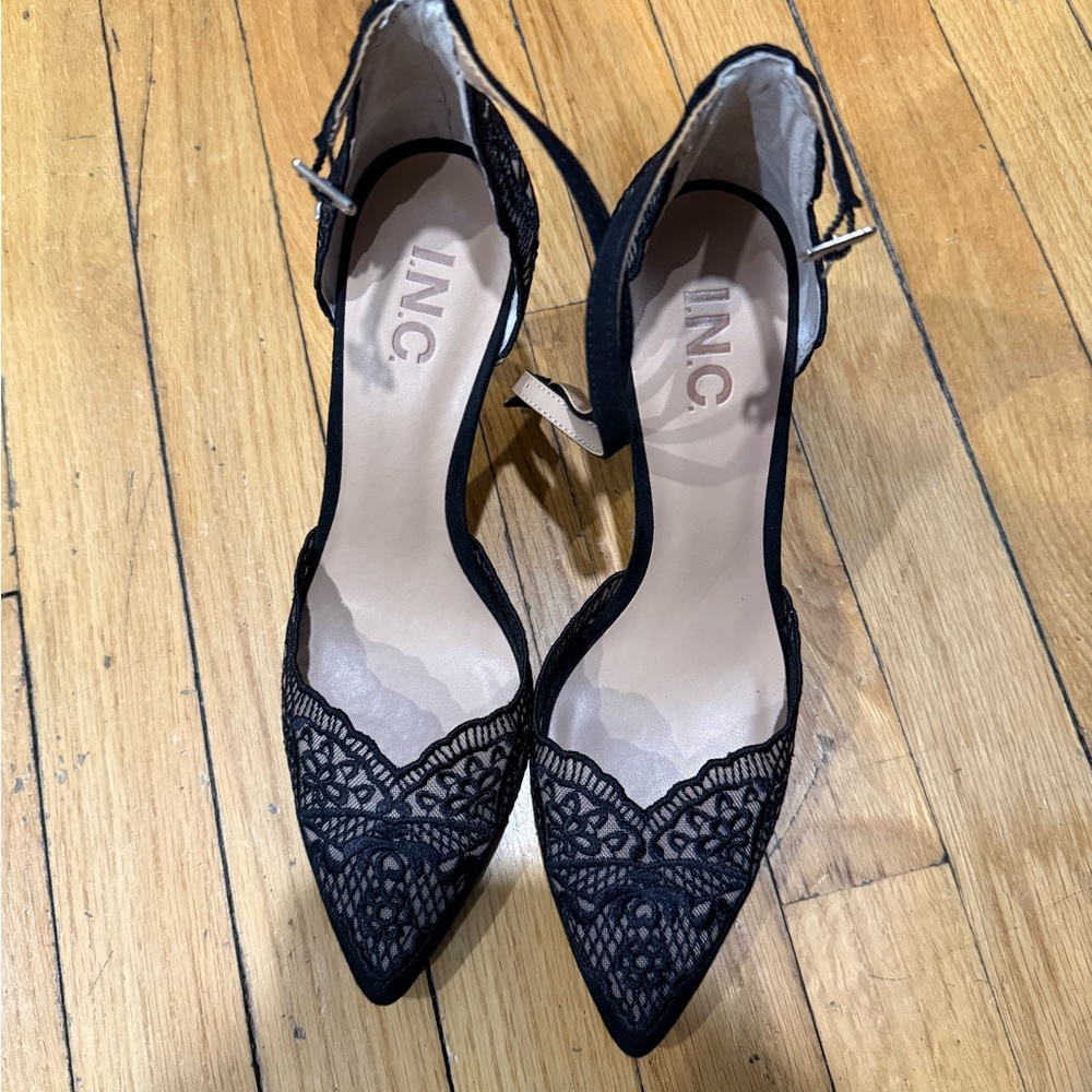 INC International Concepts Women's Black Lace Pointed Heels